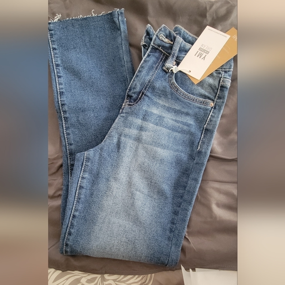 NWT Ymi Jeans - Picture 3 of 3